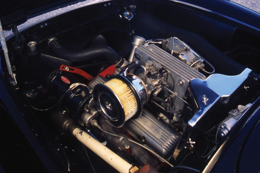  Chevrolet Corvette 1957 года  (фото 20 из 22)